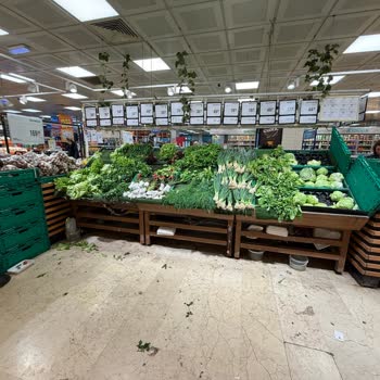 Merter 3M Migros'ta Hijyen Ve Düzensizlik Sorunları