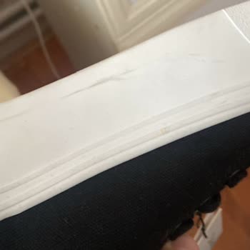 Boyner'den Gelen Hayal Kırıklığı: Kullanılmış Ayakkabı Şoku