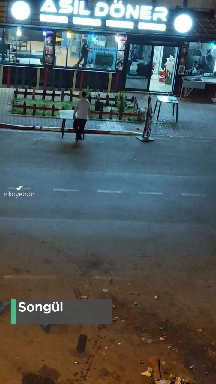 Antalya Muratpaşa Konuksever'de Çöp Sorunu videonun kapak resmi