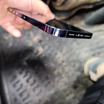 Yenilenmiş İphone'da Çizik Sorunu Ve İade Süreci