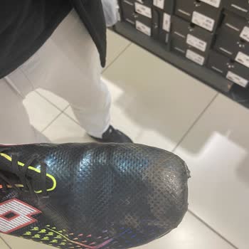 Halı Saha Ayakkabısının Beklenmedik Aşınma Sorunu