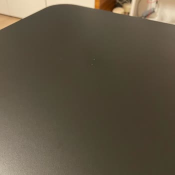 Çizik Laptop Masası Hayal Kırıklığı