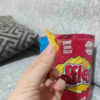 Ruffles Paketinden Çıkan Şaşırtıcı Cisim