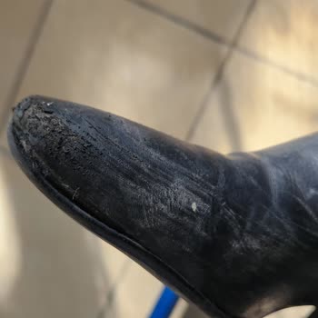 3 Bin Liralık Botumun Hayal Kırıklığı