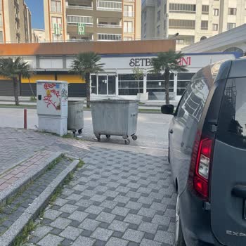 Yıldırım Belediyesi Çöp Toplama Ekibinin Dikkatsizliği