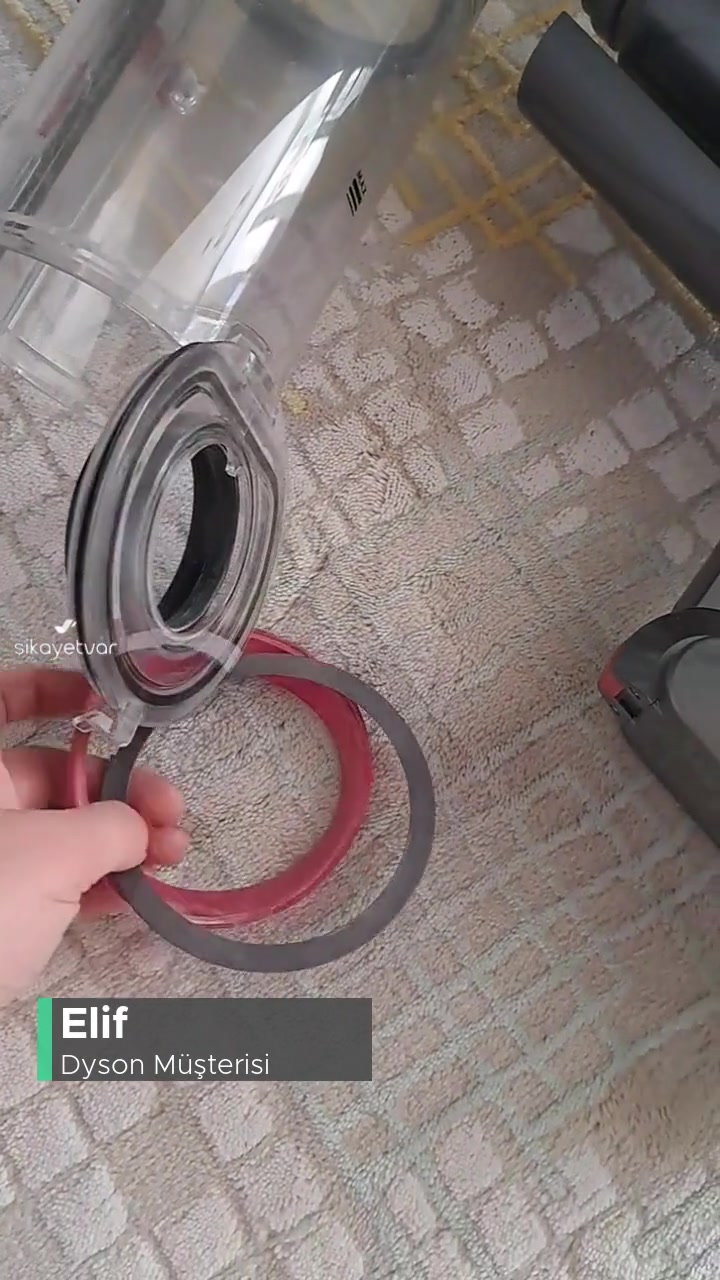Dyson Herkes Gibi Bende De Lastik Problemi Çıktı! videonun kapak resmi