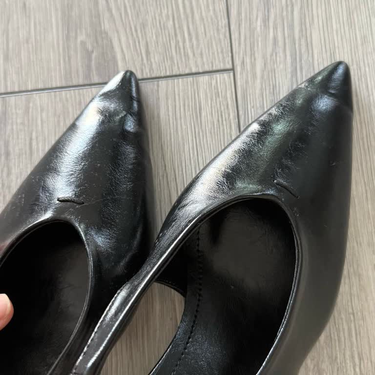 Sivri Uçlu Ayakkabı Hüsranı