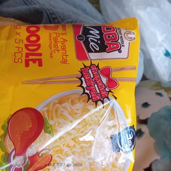 Eksik Noodle Ve Çubuk Sorunu