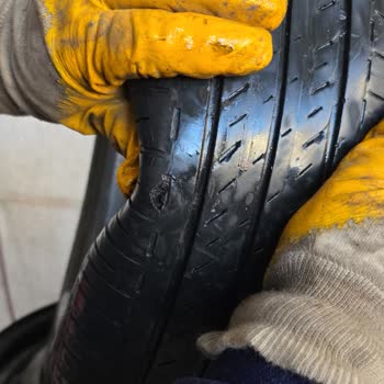 Güvenlik İhmali: Kiralık Araçta Patlak Lastik Skandalı