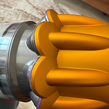 Dyson V12: Hayal Kırıklığı Ve Sorunlar