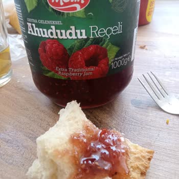 Reçelin İçinden Karınca Çıktı: Hijyen Sorunu