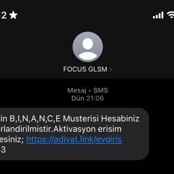 Bilinmeyen Bir Hesaptan Gelen Şüpheli Mesajla Şaşkınlık Ve Endişe