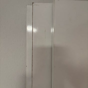 Hasarlı Gardırop Ve Yetersiz Müşteri Hizmeti