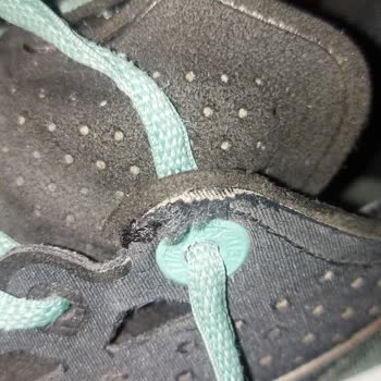 Nike Ayakkabılarının Hızla Deforme Olması Ve Sportive'nin İlgisizliği