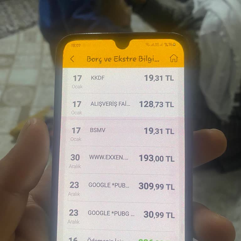 VakıfBank'ta Güven Sorunu Ve Memnuniyetsizlik