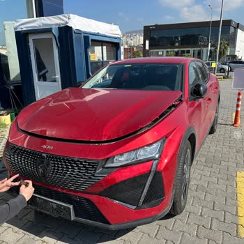 Peugeot 408: Küçük Çarpışma, Büyük Sorunlar!