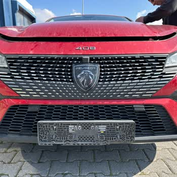 Peugeot 408: Küçük Çarpışma, Büyük Sorunlar!