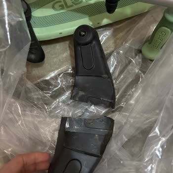 THY Uçuşunda Bebek Scooter'ının Kırılması Ve İlgisizlik