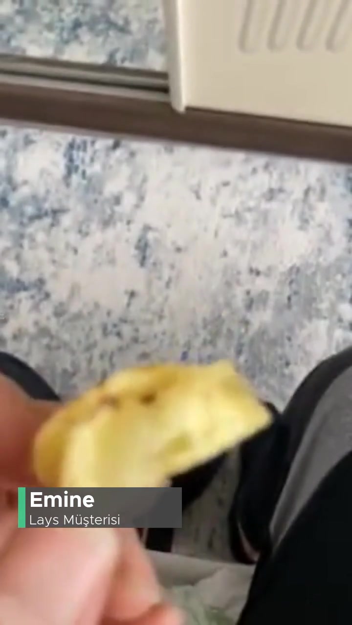 Lays Cipsten Böcek Çıktı videonun kapak resmi