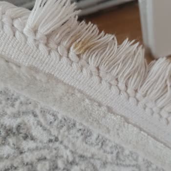 Demiröz Halı Yıkama İstanbul Lekeli Gelen Halılar