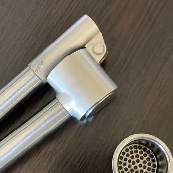 IKEA Sarımsak Ezicinin Düşen Kalitesi: Uzun Süreli Kullanım Sonrası Hayal Kırıklığı