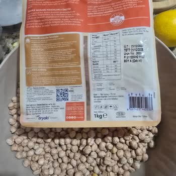 Market Ürünlerinde Kurtlu Nohut Ve İlgisiz Müşteri Hizmetleri