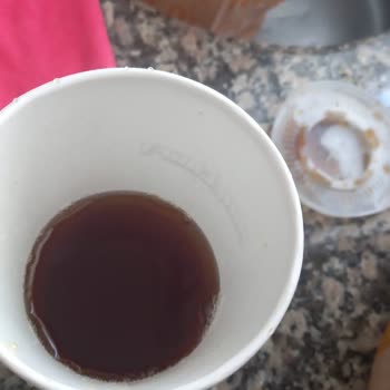 Yemek Sepeti'nde Dökülen İçecekler Ve Ulaşılmaz Müşteri Hizmetleri