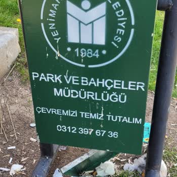 Ankara'nın Parkları Bakımsız Ve Pis