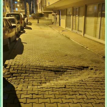 Mahalledeki Yol Çökmesi ve Belediye Tepkisizliği