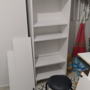 BİM Yanlış Parçalarla Gelen Dolap Mağduriyeti