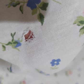 Karaca Nevresim Takımı Kalitesizliği: İade Veya Değişim Talebi