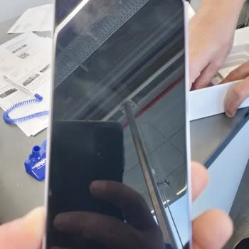 Yeni Alınan Oppo Telefonun Ekran Sorunu Ve Yüksek Tamir Ücreti