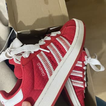 Dolap Ürün, İlan Görselindeki Ve Açıklamasındaki Ürünle Uyuşmamaktadır