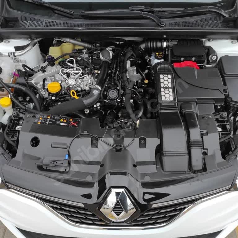 Megane 4 Vites Geçişinde Garip Ses Sorunu