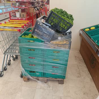 Şok Market'te Çürük Sebze Sorunu