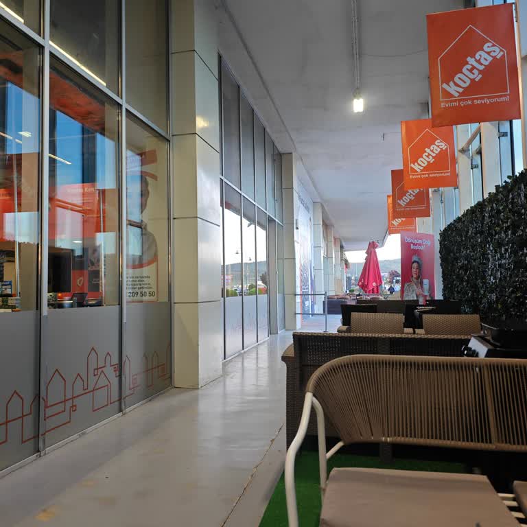 Koçtaş Viaport'ta Parke Siparişi Çilesi