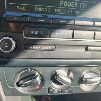 Araç Boyasının Solması: Oto Yıkama Sonrası Mağduriyet