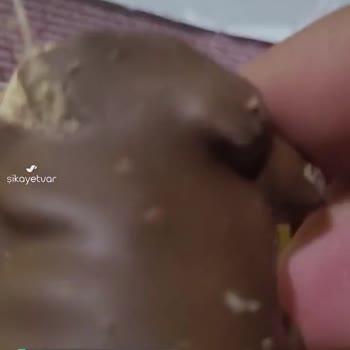 Eti Canga Çikolatadan İp Çıktı!