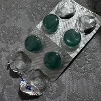 Pastil Ambalajında Şok Eden Böcek Benzeri Cisim