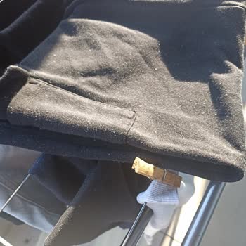 Bosch Çamaşır Makinesi Kıyafetleri Yıpratıyor Ve Tozla Kaplıyor