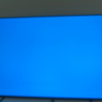 Philips OLED TV'de Garanti Sonrası Piksel Sorunu