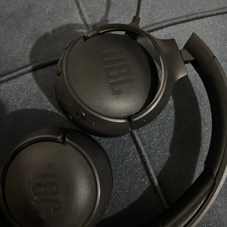 JBL 560BT Kulaklıkta Şarj Sorunu