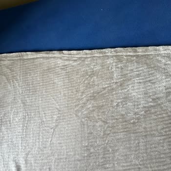 Yataş Satıcısından Aldığım Battaniyelerde Hata