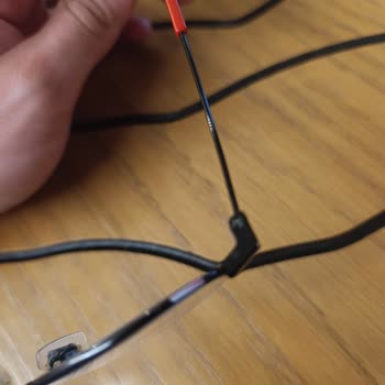 Atasun Optik'ten Aldığım Gözlükte Renk Atması Sorunu