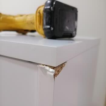 Banyo Dolabında Hasar Ve Yanlış Ölçüler