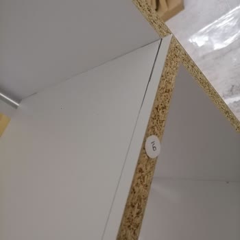 Banyo Dolabında Hasar Ve Yanlış Ölçüler