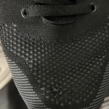 FLO Ayakkabı Sorunu Ve Yetersiz Müşteri Hizmeti