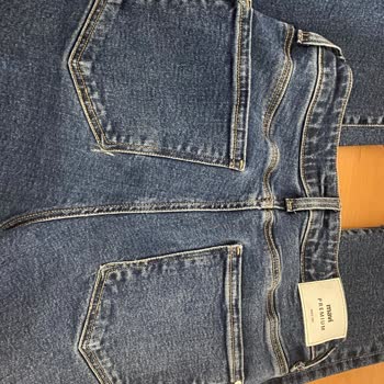 Mavi Pantolonun 2. Giyimde Yırtılması Mağduriyet Yarattı