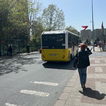 Marmaray Yolculuğunda Rahatsız Edici Şoför Davranışı