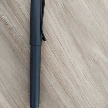 Amazon'dan Satın Alınan Kalemde Hayal Kırıklığı: Sahte Ürün Şüphesi